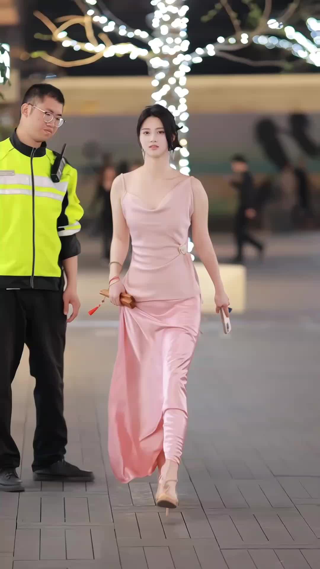 , 贞洁; Beauté et jolie femme