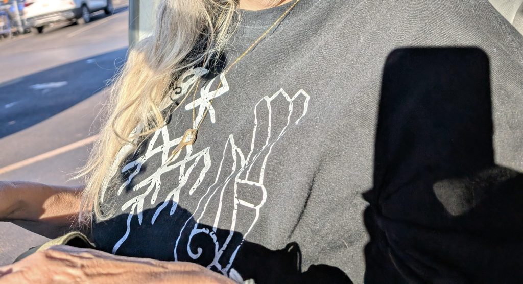 , *,Ramasser quelques produits d’épicerie après le travail
sur Reddit