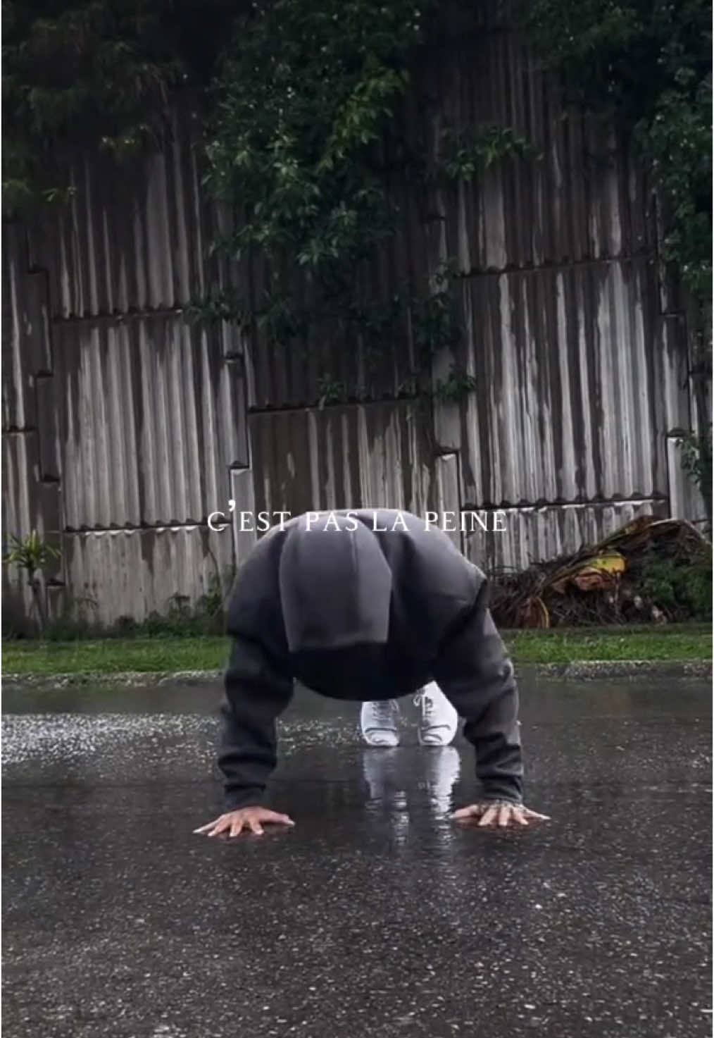 , Tiktok (preparation mentale sportive): 2025 est ton année, laisse place à ta meilleure version.