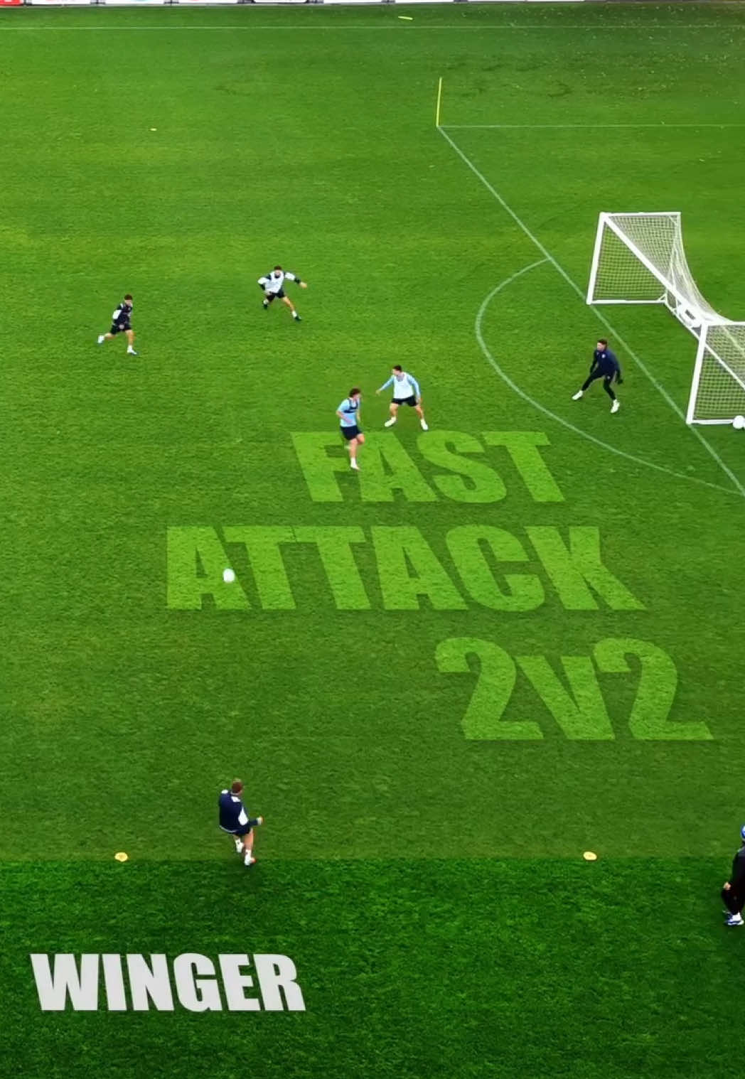 , sports training,Cet exercice de transition offensive 2v2 dans la surface défendant un centre immédiat t
sur Tiktok