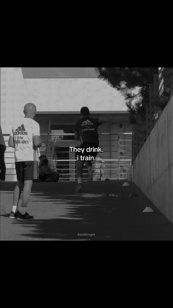 , Tiktok (préparation mentale football): Mentalité différente.