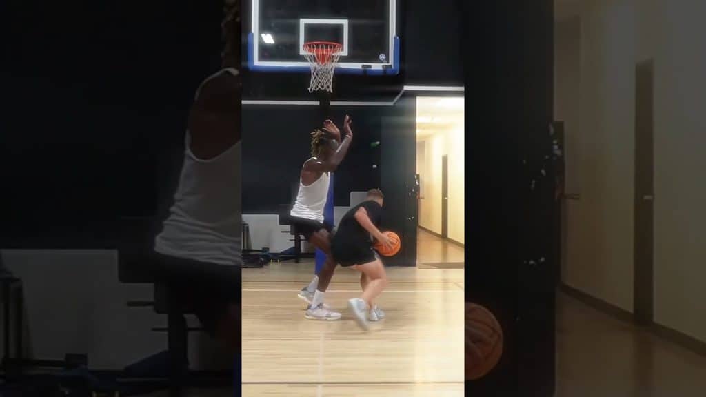 , winning mental preparation,Use this mental trick to start playing better basketball! sur Youtube